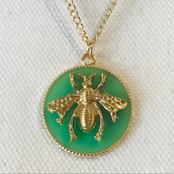 🐝Bee Necklace - Picture 5 of 6